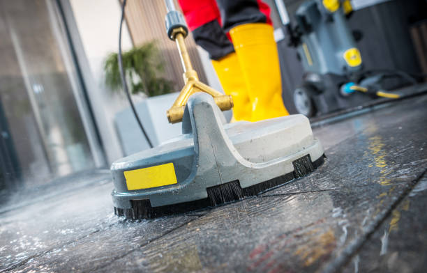 Why Choose Our Certified Pressure Washing Experts for Your Project Needs in Ishpeming, MI?